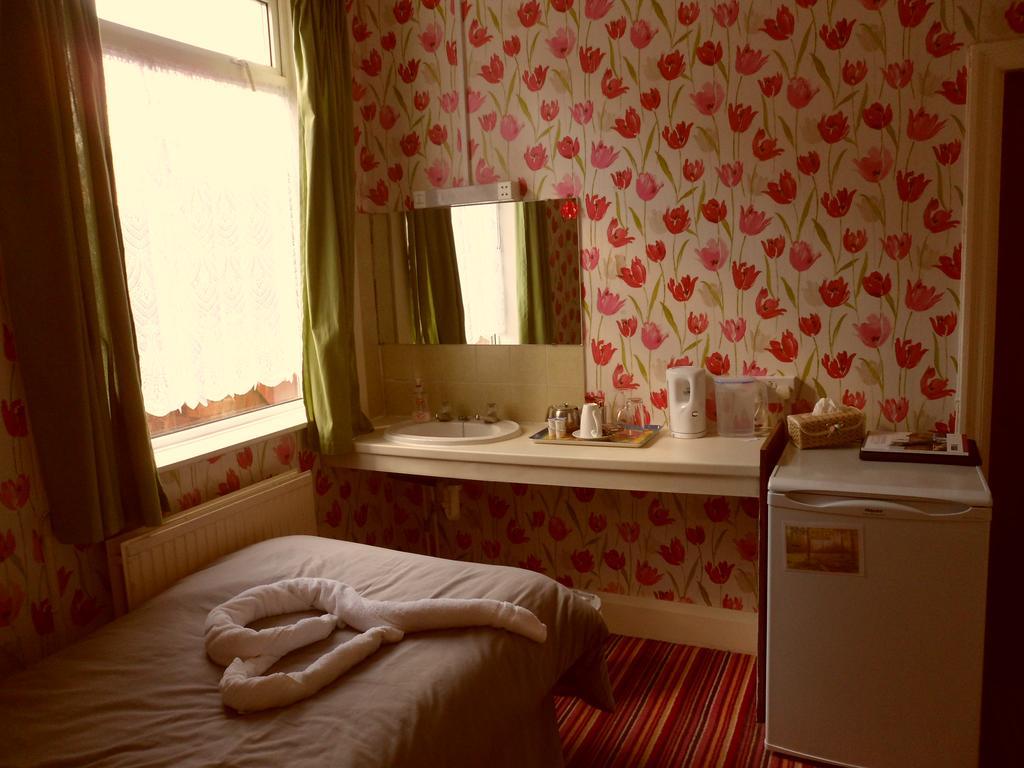Earlsmere Guesthouse Кингстон-апон-Халл Экстерьер фото